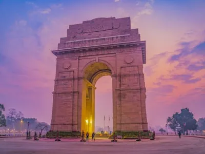 Mumbai ↔ Patna return from ₹15,392